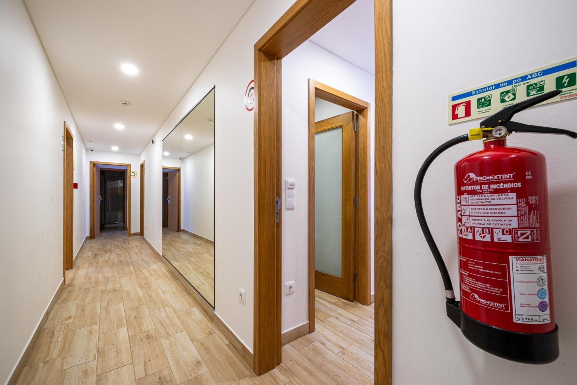 Central Suites Sao Joao da Madeira Exterior photo